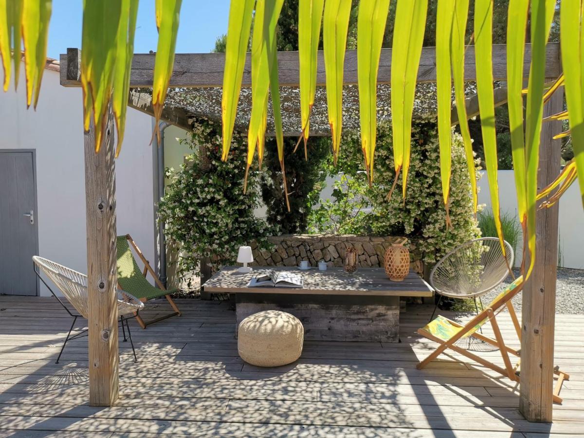 Derriere La Plage : Suite, Patio Et Pergola Le Bois-Plage-en-Ré Exterior foto